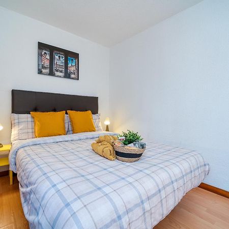 P Casacafe Madrid Calle Carlos Dubois 3 Экстерьер фото